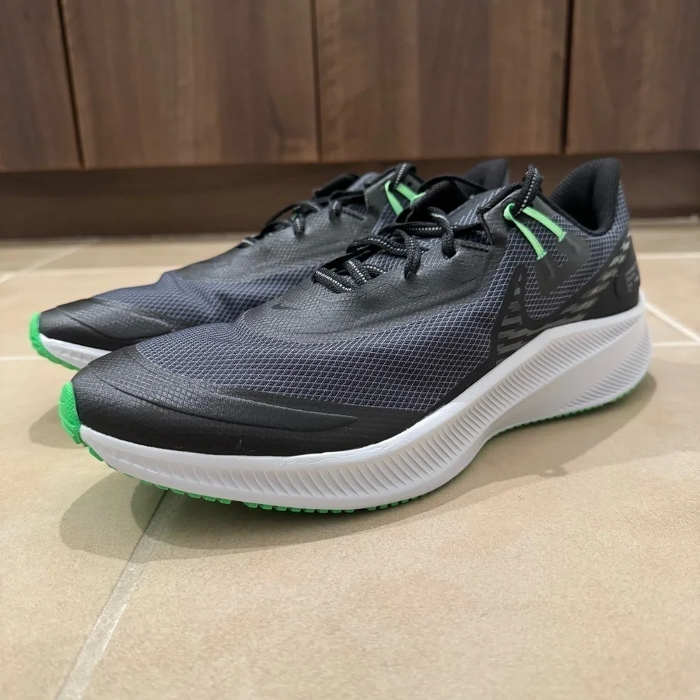 NIKE QUEST 3 SHIELD sz 11 - Picture 3 of 5